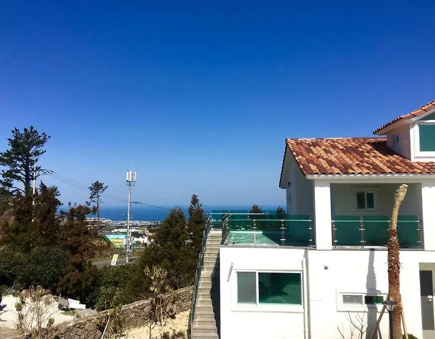 Aewol Gwangryeong House Apartment Jeju South Korea